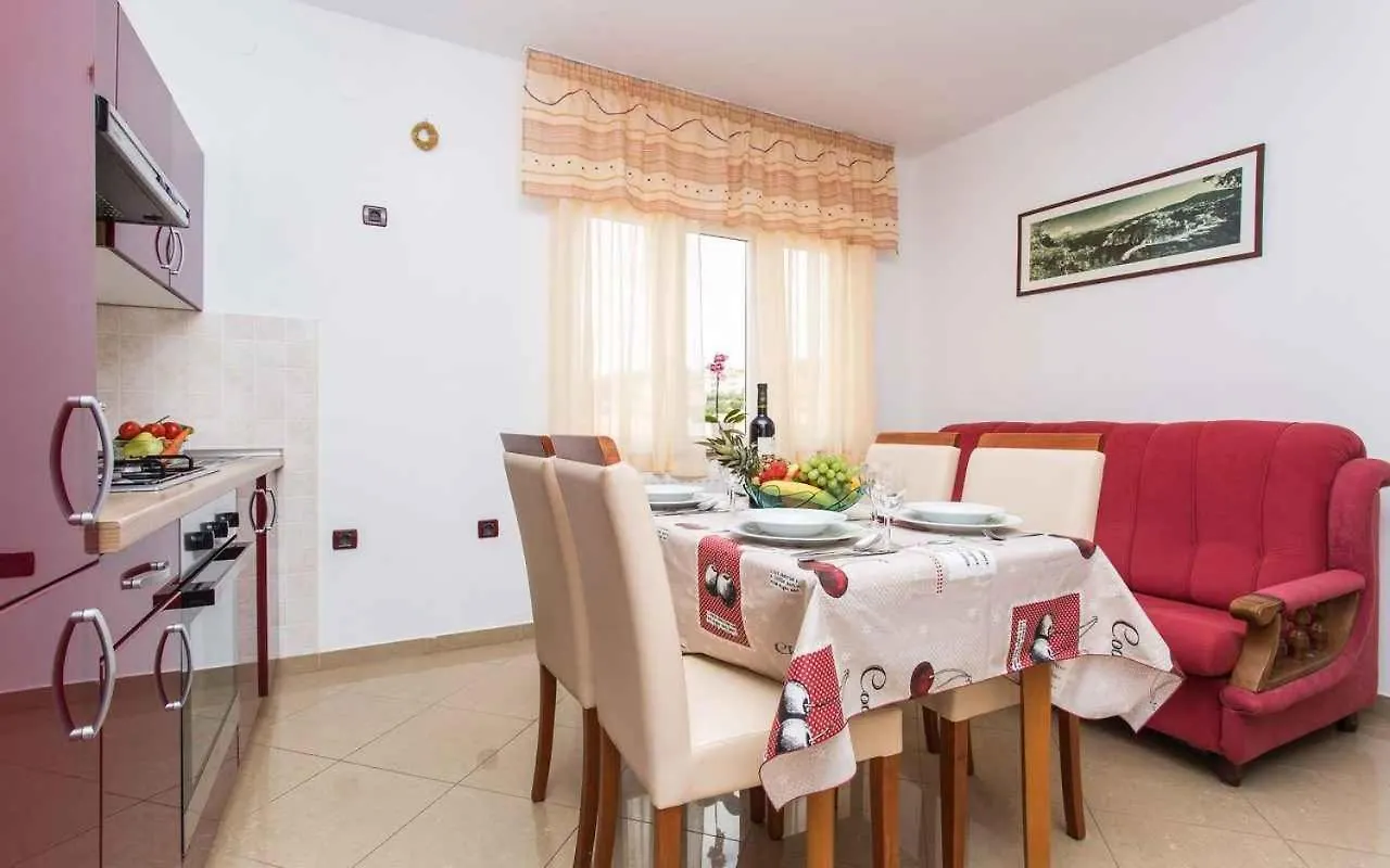 Apartments In Vrbnik/Insel Krk 36005