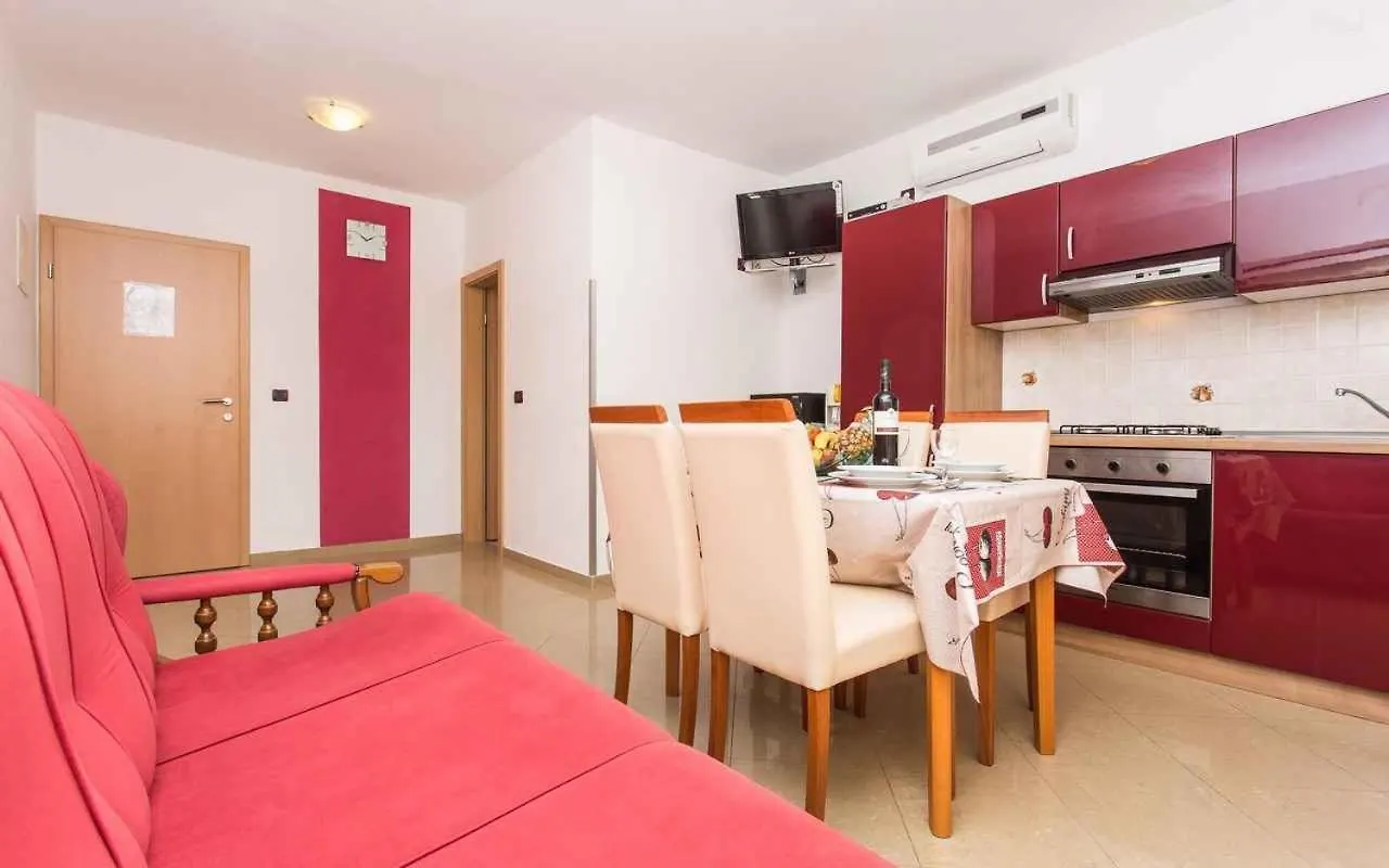 Apartments In Vrbnik/Insel Krk 36005