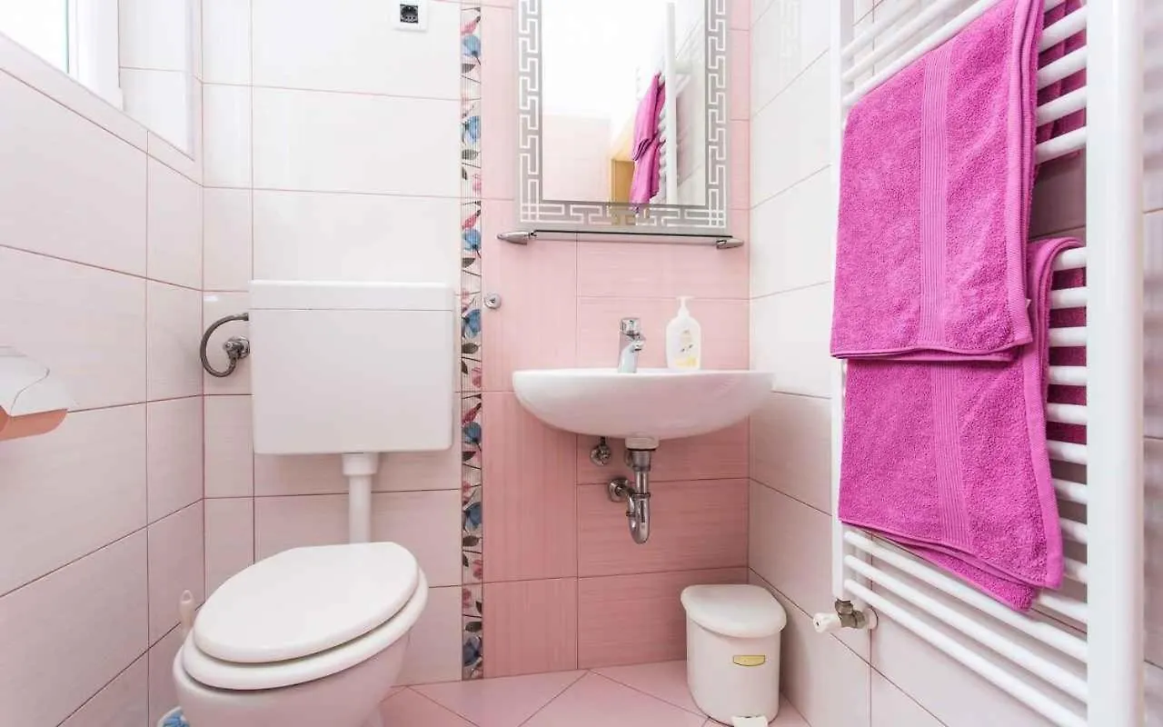 Apartments In Vrbnik/Insel Krk 36005 Croatia