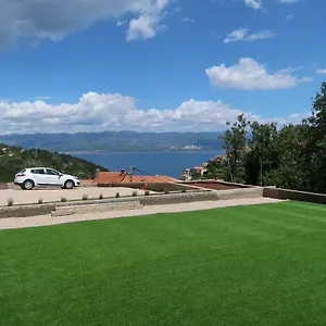 Marin Apartment
